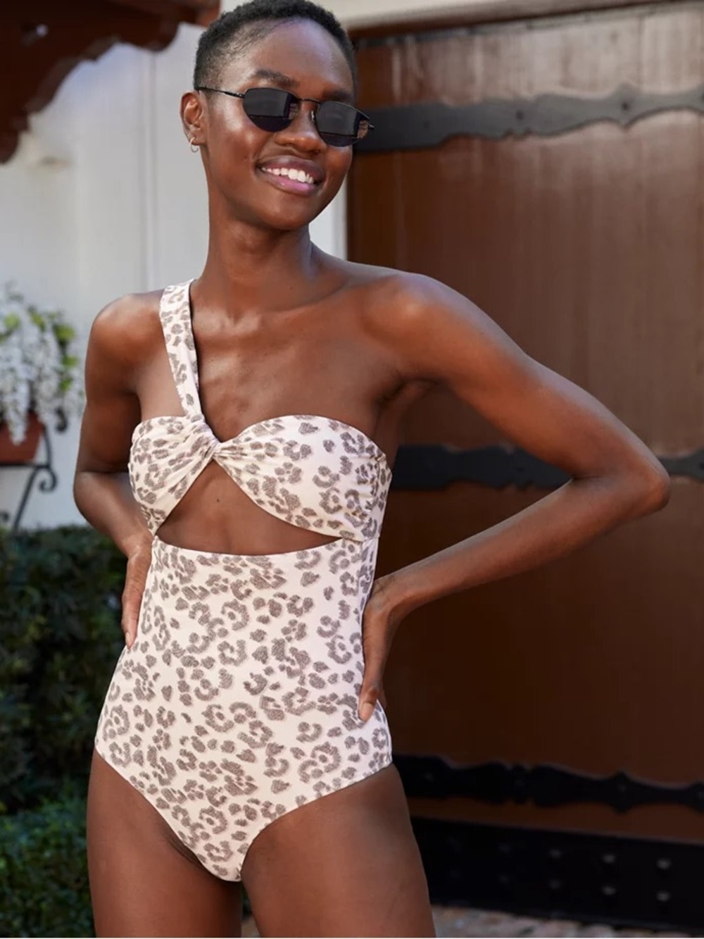 Aerie Leopard Print One Piece Cutout Swimsuit L Vacation Beach Summer